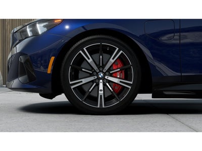 2027 BMW 550e 550e xDrive