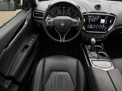 2023 Maserati Ghibli Modena Q4