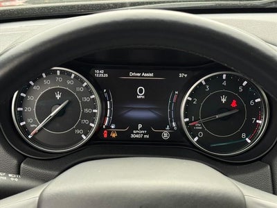 2023 Maserati Ghibli Modena Q4