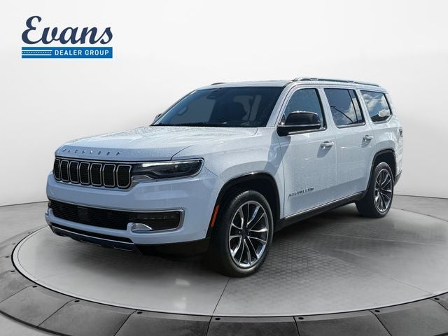 2023 Jeep Wagoneer Series III 4WD's photo