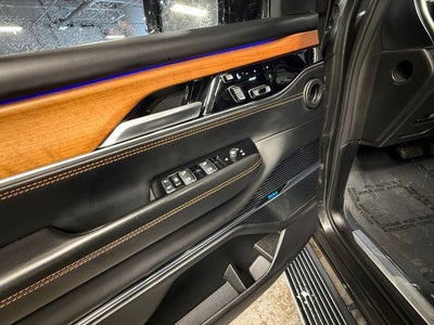 2023 Jeep Grand Wagoneer Series III