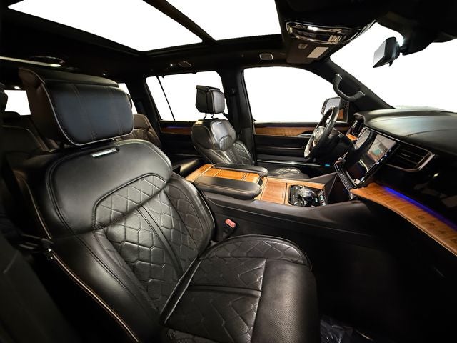 2023 Jeep Grand Wagoneer Series III