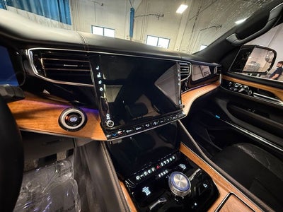 2023 Jeep Grand Wagoneer Series III