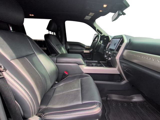 2022 Ford F-350SD Lariat