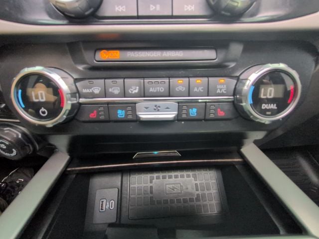 2022 Ford F-350SD Lariat