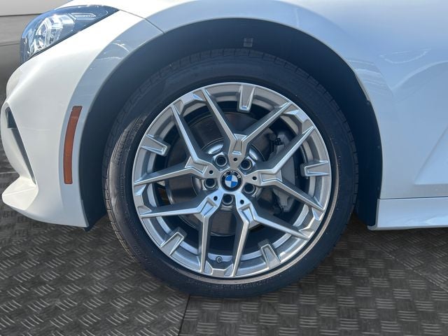 2025 BMW 3 Series 330i xDrive