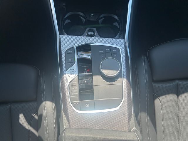 2025 BMW 3 Series 330i xDrive