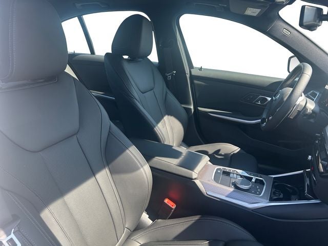 2025 BMW 3 Series 330i xDrive