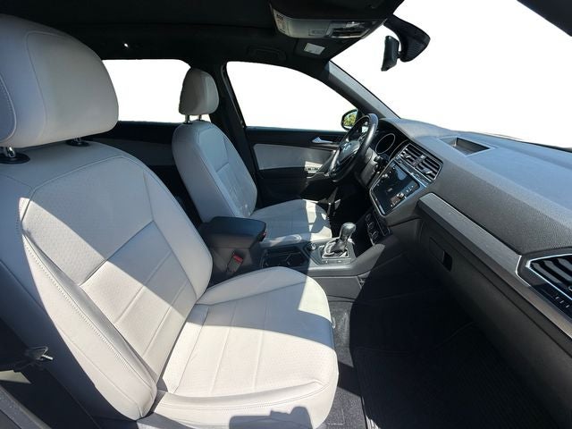 2020 Volkswagen Tiguan 2.0T SE R-Line Black 4Motion