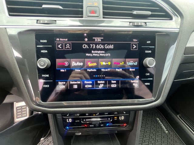 2023 Volkswagen Tiguan 2.0T SE R-Line Black