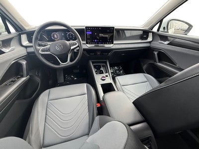 2025 Volkswagen Tiguan 2.0T SE