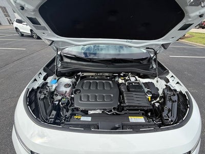2025 Volkswagen Tiguan 2.0T SE
