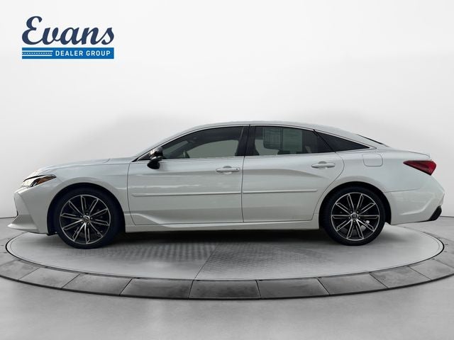 2020 Toyota Avalon XSE