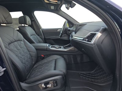 2027 BMW X7 xDrive40i