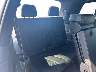 2026 BMW X7 xDrive40i