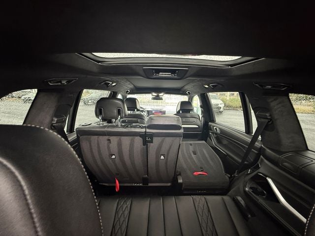 2026 BMW X7 M60i