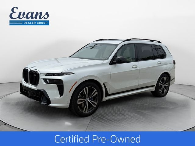 2025 BMW X7 M60i's photo