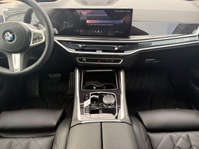 2026 BMW X6 xDrive40i