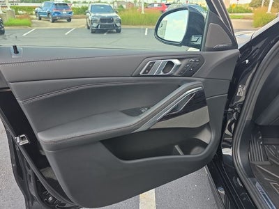 2027 BMW X6 xDrive40i
