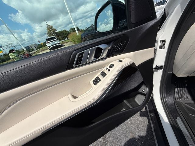2023 BMW X5 xDrive45e