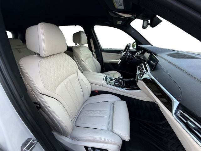 2023 BMW X5 xDrive45e