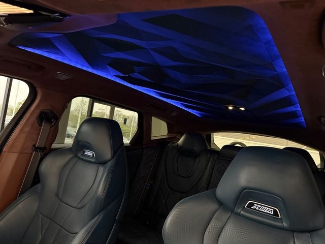 2023 BMW XM Base