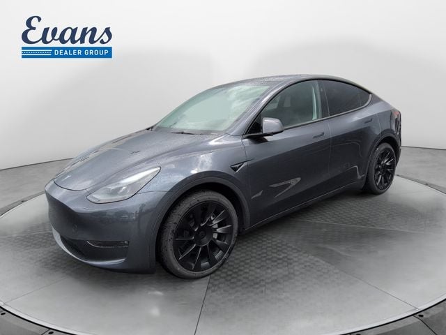 2023 Tesla Model Y Long Range Dual Motor All-Wheel Drive's photo