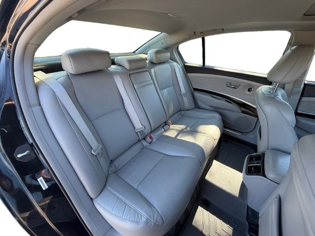 2016 Acura RLX Base Technology Package