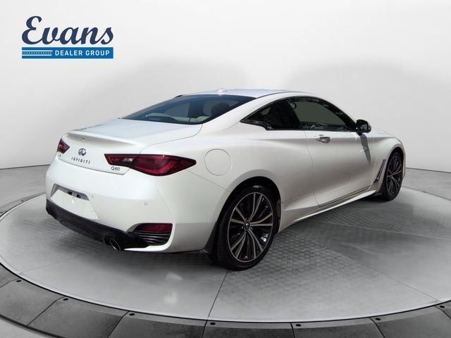 2022 INFINITI Q60 LUXE