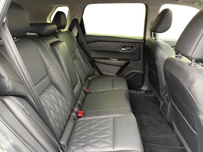 2024 Nissan Rogue Platinum