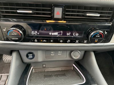 2024 Nissan Rogue Platinum