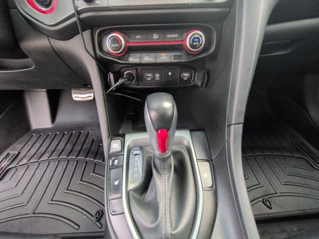 2020 Hyundai Veloster Turbo Ultimate