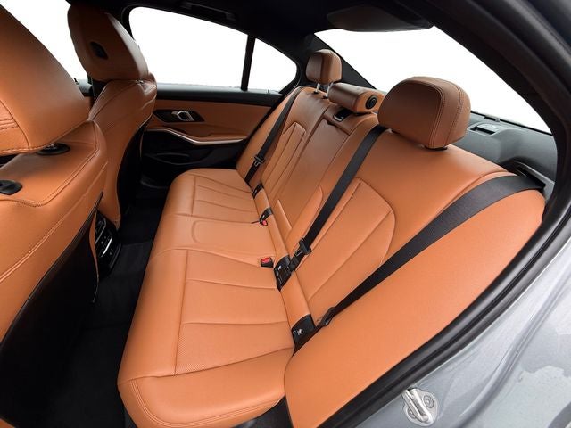 2025 BMW 3 Series 330i xDrive