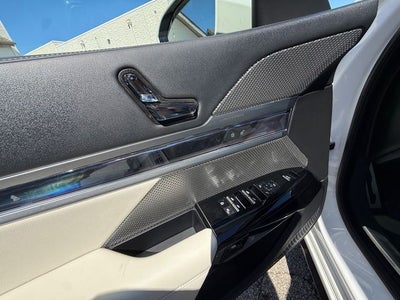 2024 BMW 7 Series 760i xDrive