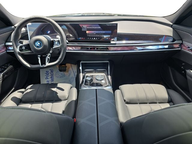2026 BMW 7 Series 750e xDrive