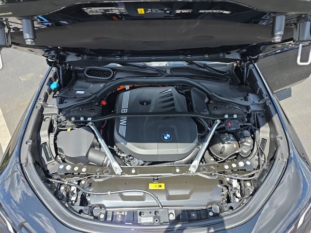 2026 BMW 7 Series 750e xDrive