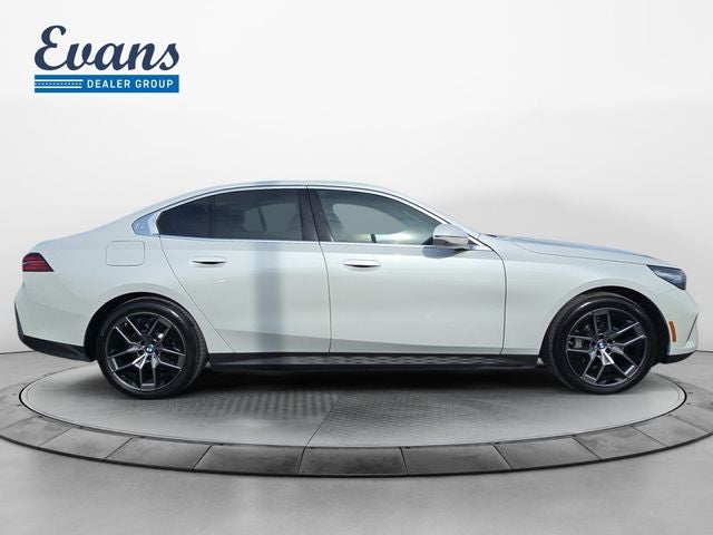 2026 BMW 5 Series 530i xDrive