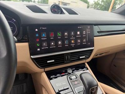 2022 Porsche Cayenne Platinum Edition