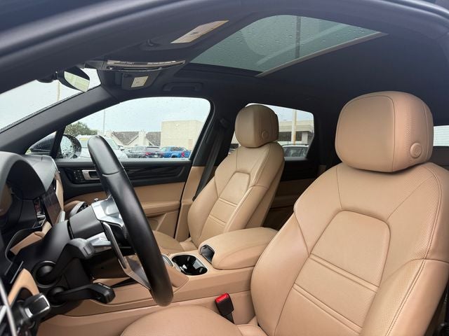 2022 Porsche Cayenne Platinum Edition