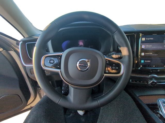 2024 Volvo XC60 Recharge Plug-In Hybrid Ultimate