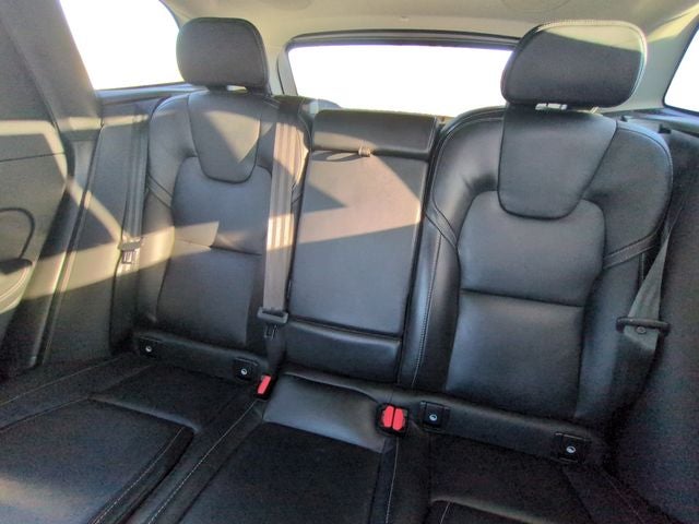 2024 Volvo XC60 Recharge Plug-In Hybrid Ultimate